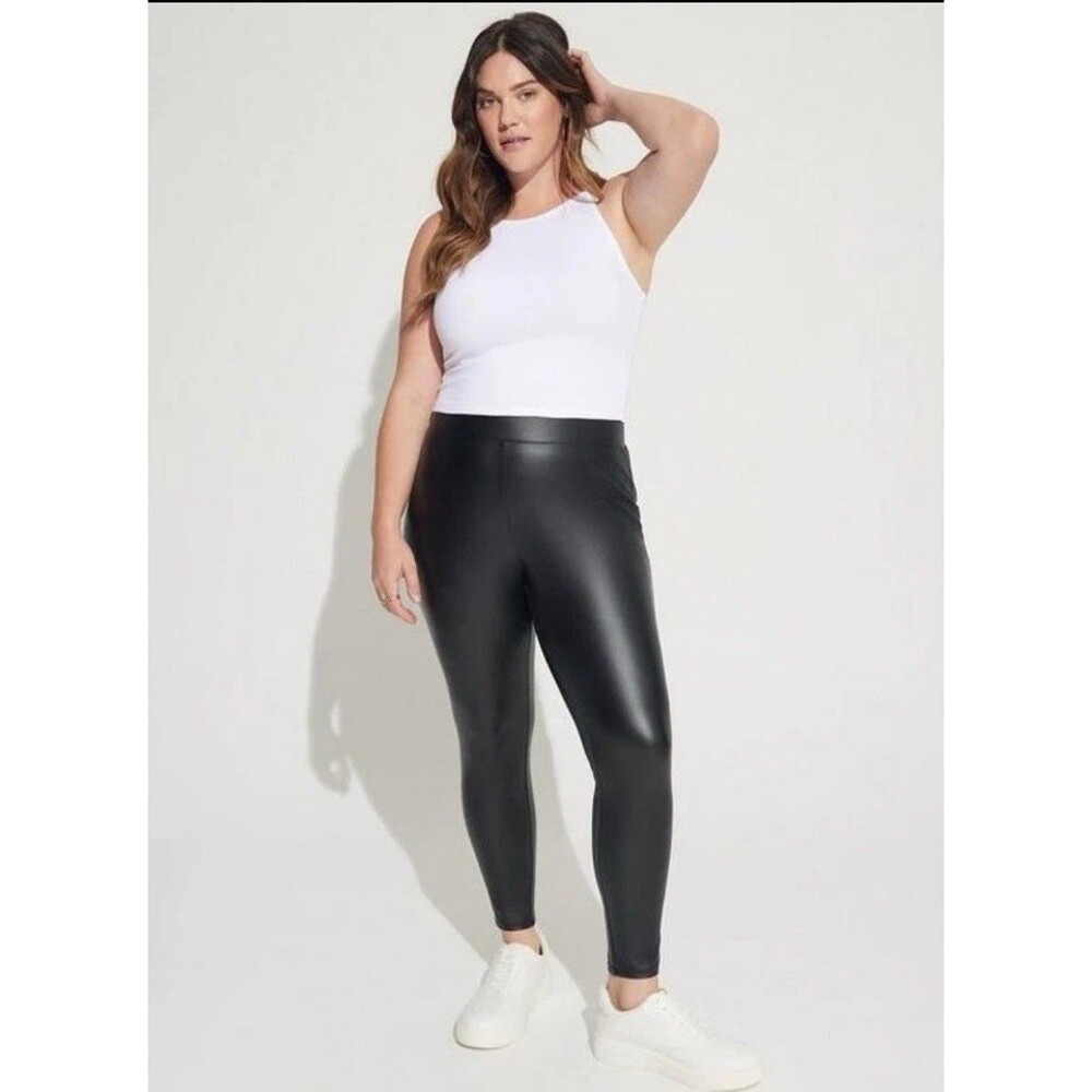 Torrid Faux Leather Stretch Leggings Pants Black Lightweight Rocker Alt Edgy 3X